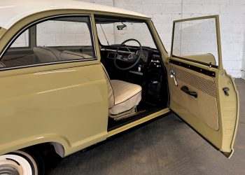 1961DKW_interior12